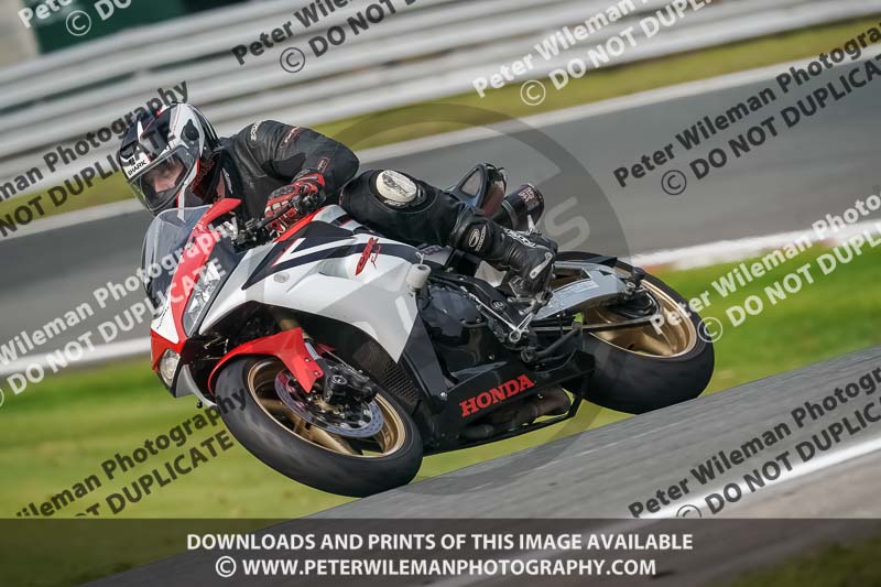 anglesey;brands hatch;cadwell park;croft;donington park;enduro digital images;event digital images;eventdigitalimages;mallory;no limits;oulton park;peter wileman photography;racing digital images;silverstone;snetterton;trackday digital images;trackday photos;vmcc banbury run;welsh 2 day enduro